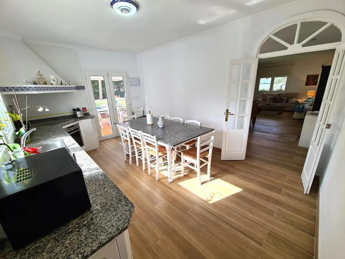 בית נופש ארקוס דה לה פרונטרה Villa Serena - Casa Rural En Arcos Con Piscina, Barbacoa, Chimenea
